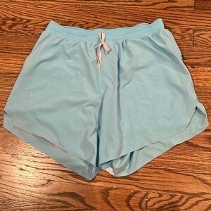 Women’s Lululemon shorts